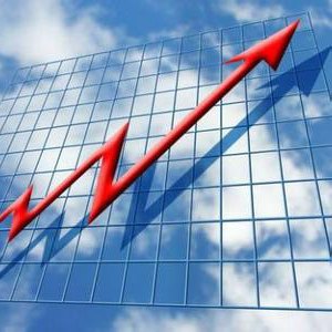 午评：创指半日涨超2% 科创50涨近4% 半导体芯片板块爆发